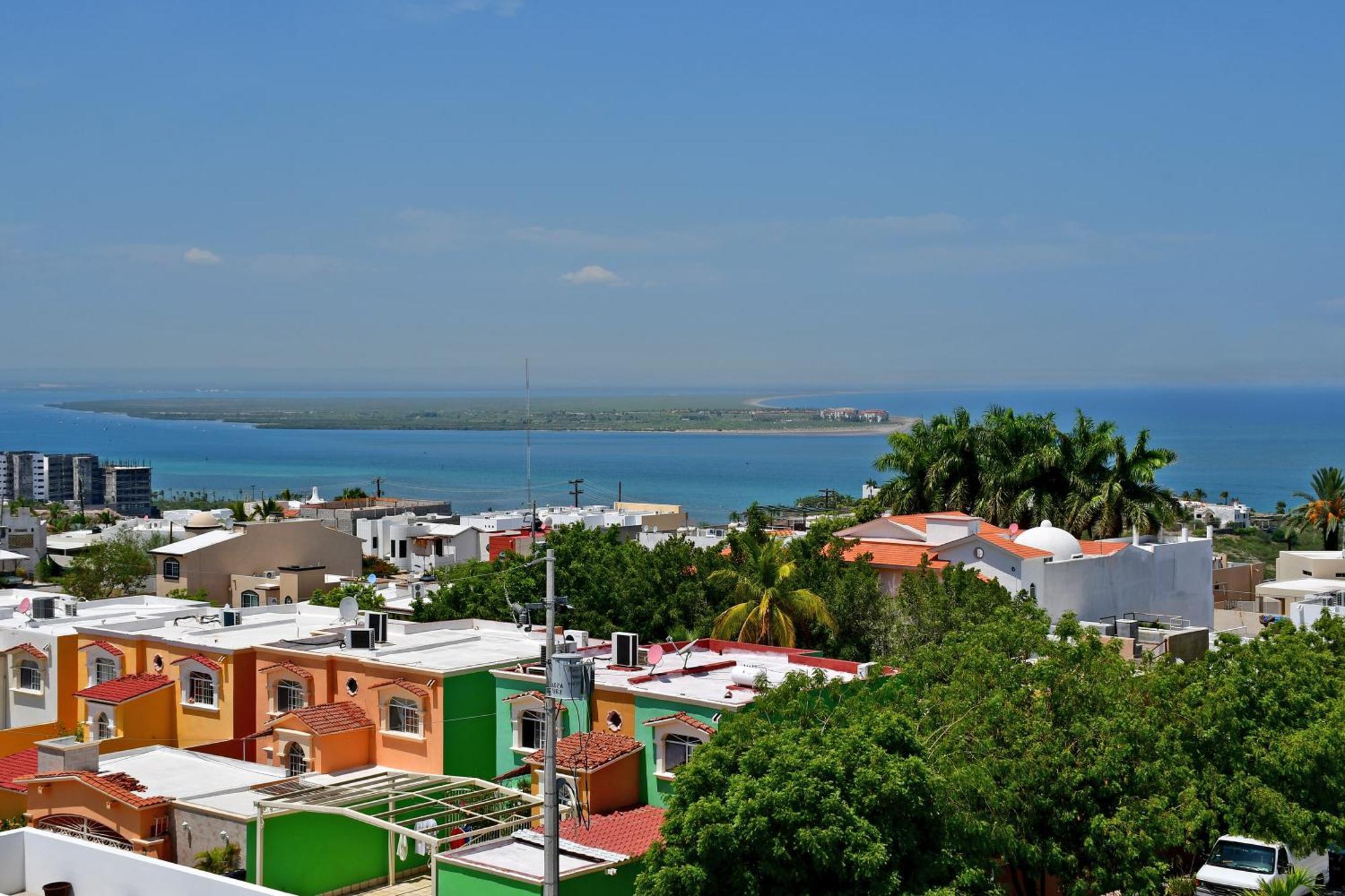 Oceanview Living Space & Balcony With Fiberoptic Wifi! La Paz Exteriér fotografie